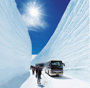 No.601-2: 4月16日、立山黒部アルペンルート全線開通